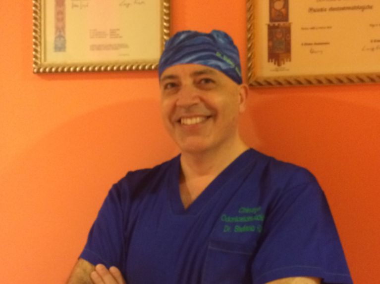 Dott Stefano Rossi dentista